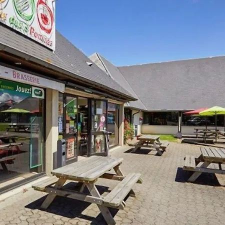 Relais Des 3 Pommes 3*