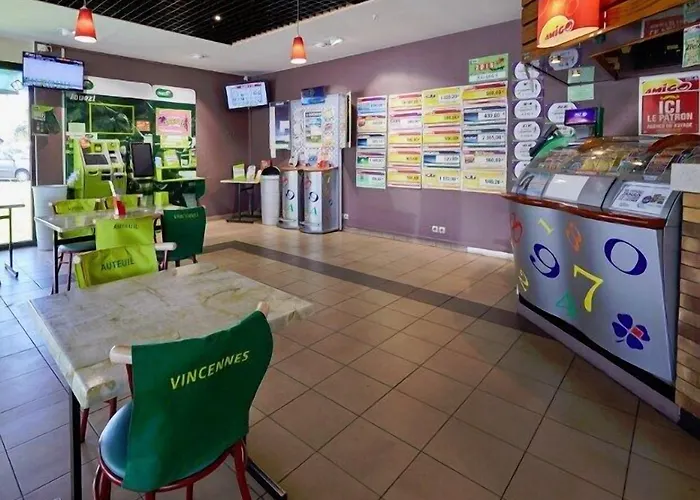 Relais Des 3 Pommes Szálloda Bayeux