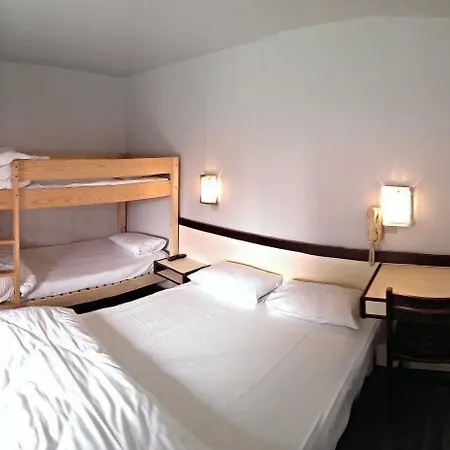 Hotel Relais Des 3 Pommes 3*