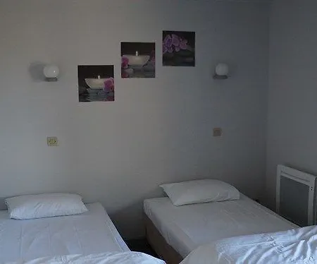 Relais Des 3 Pommes Hotel